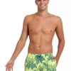 Arena Beach Short Allover ανδρικό μαγιό βερμούδα σε απαλό πράσινο με γεωμετρική στάμπα